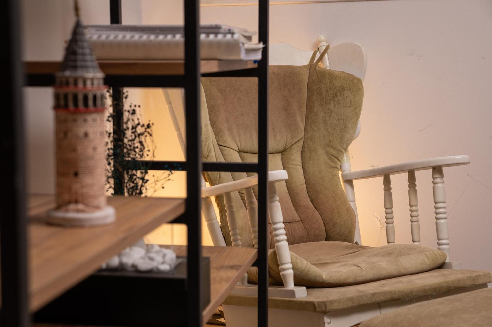 In A Digital Nomad House 106 İstanbul