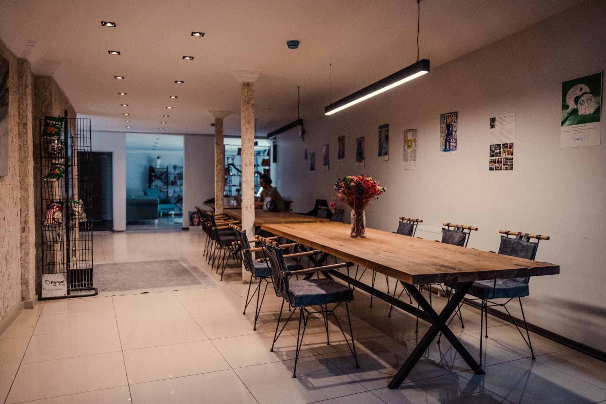 In A Digital Nomad House 106 Daire *